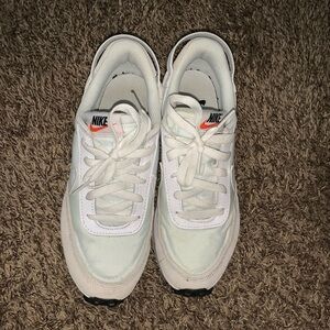 Nike waffle sneakers